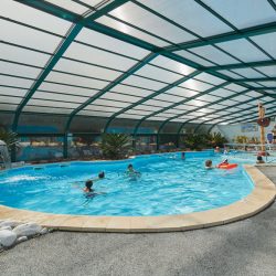Camping en Vendée avec piscine couverte