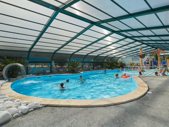 Camping en Vendée avec piscine couverte