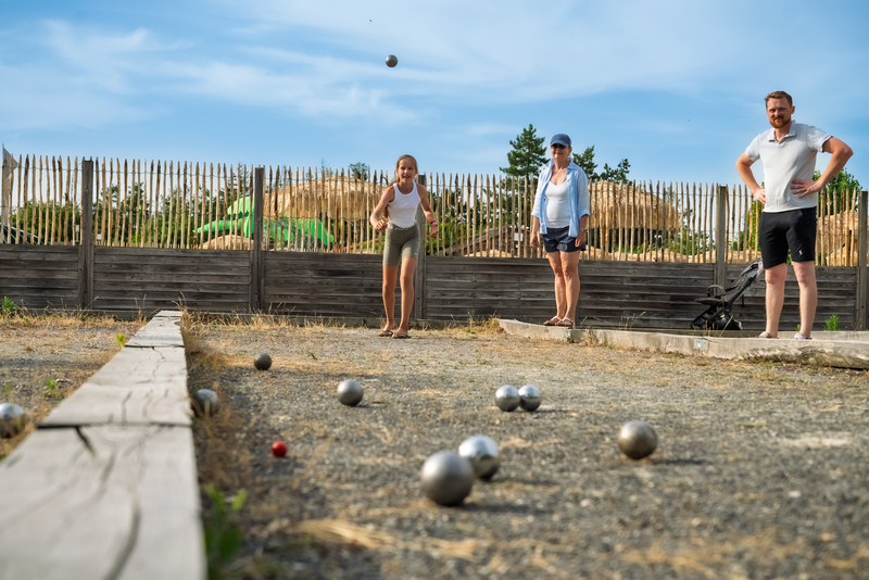 activite petanque villages collection lac du jaunay