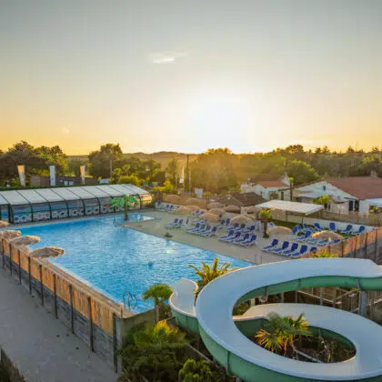 Piscine 4 default