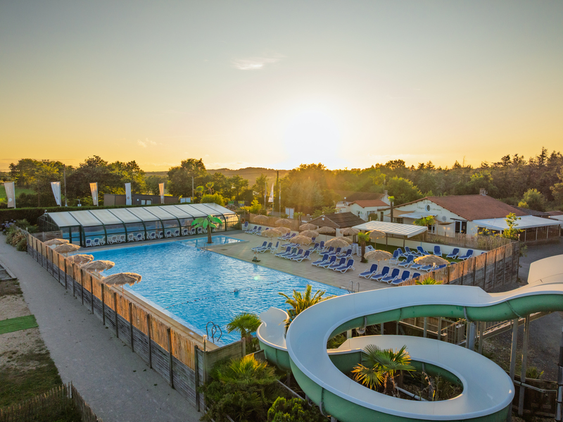 camping avec toboggan vendee